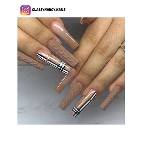 30 Best Burberry Nail Design Ideas You Should Check